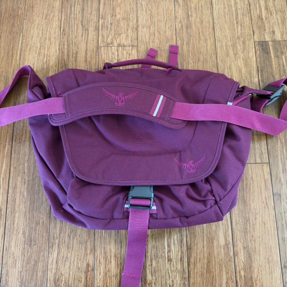 Osprey Flap Jill Courier/Messenger Bag